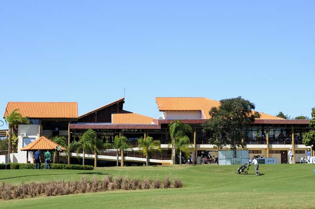 Terras do golfe vista sede