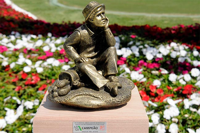 sao-jose-trofeu-com-flores