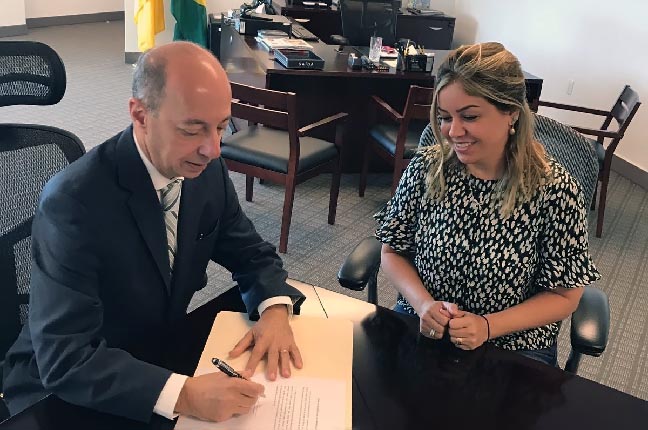 ambaixador-acer-artista-648